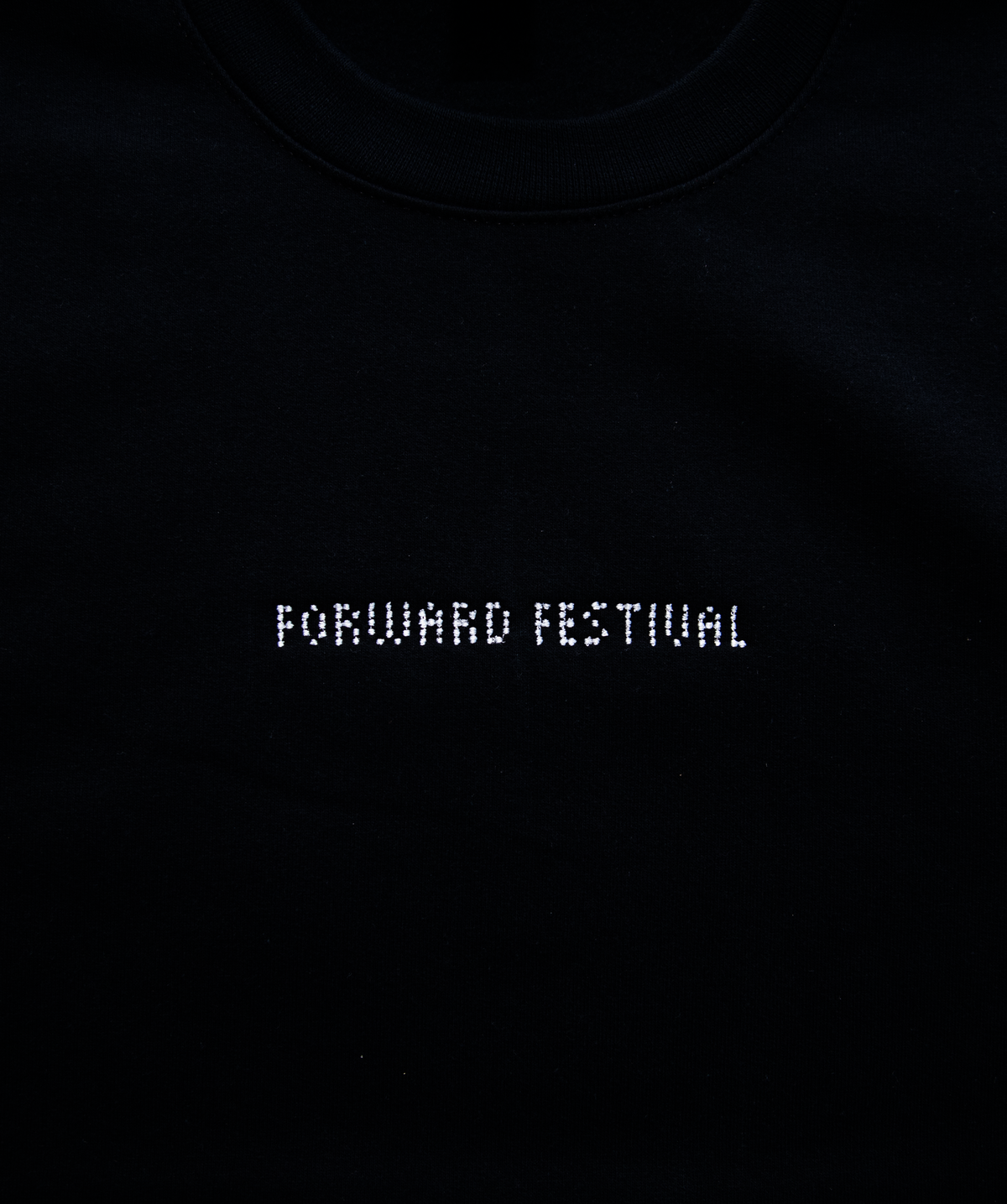 FORWARD SWEATER BLACK