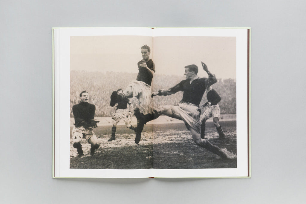 Muddy Dance I Erik Kessels